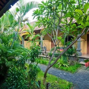 Agura Bungalow Petitenget Beach Guest house